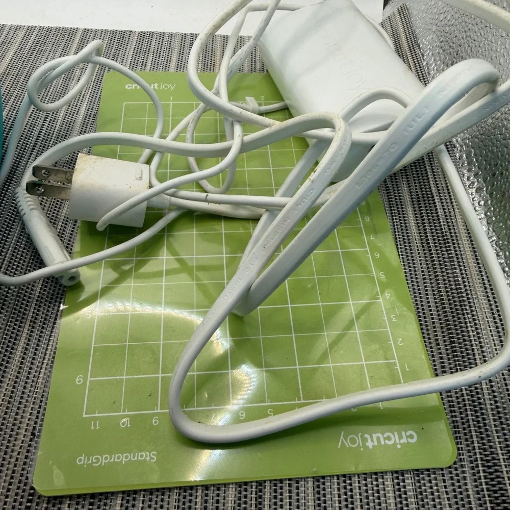 Cricut Joy Smart Cutting Machine Bundle Teal Tools Vinyl Iron-On Mat JCTR101
